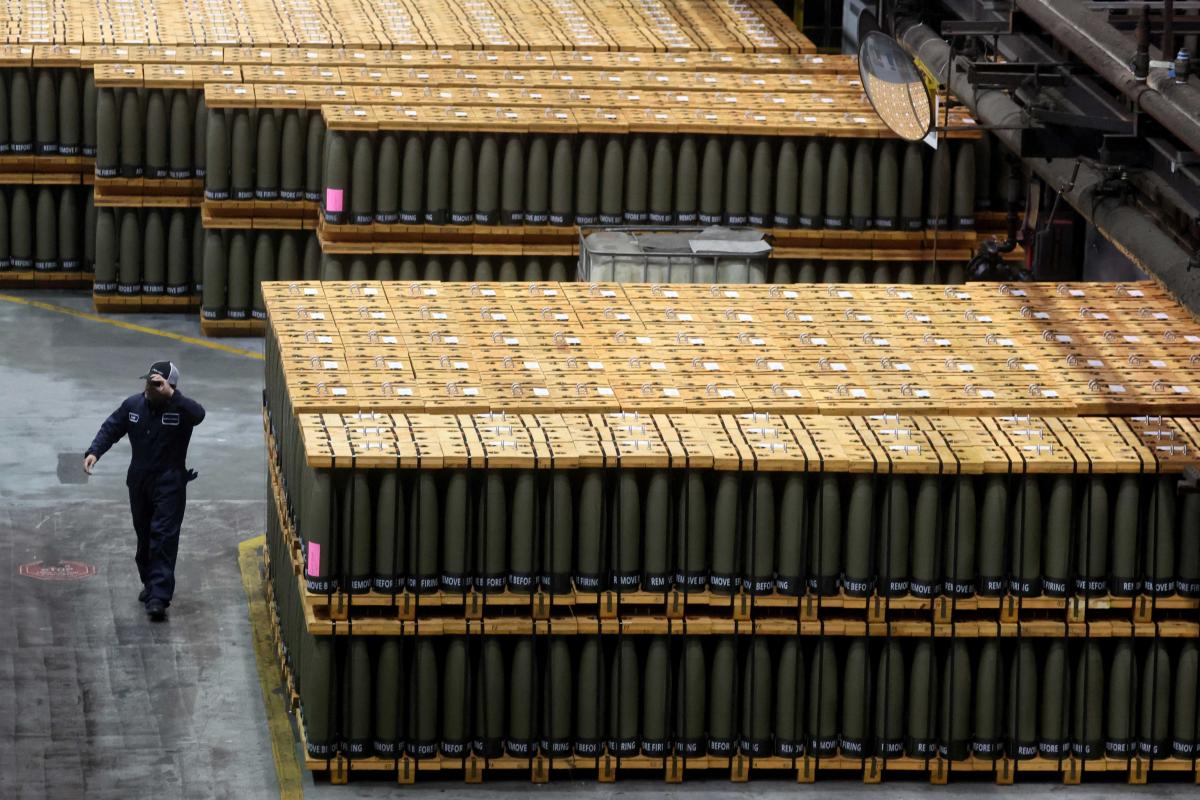 German Government Vows Large Financial Backing for Czech Initiative on ...